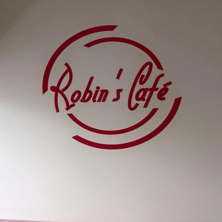 ROBIN'S CAFE